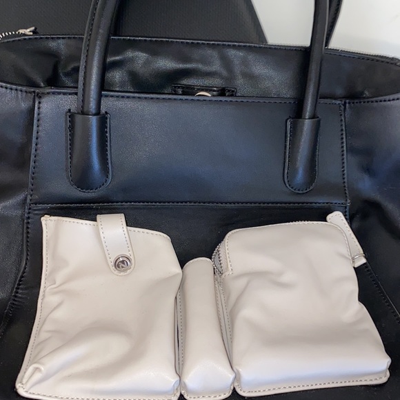 NEW naturalizer large black bag (w long straps) - Picture 5 of 8